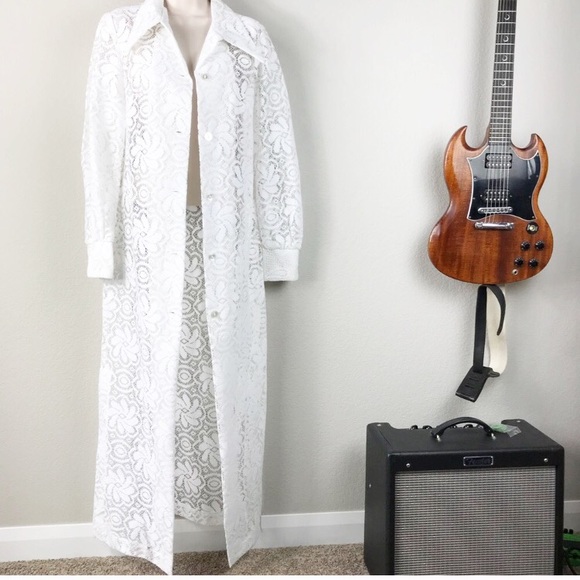 Vintage Other - VTG 70s Hawaii White Lace Button Front Luau Robe